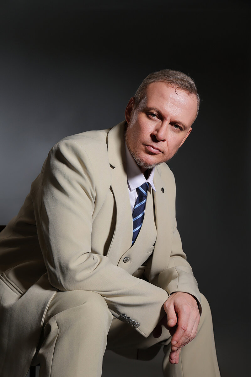 Llewellyn Hawthorne portrait